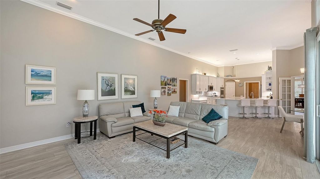 Image 20 of property listing at 7310 CHATSWORTH COURT, University Park, FL 34201