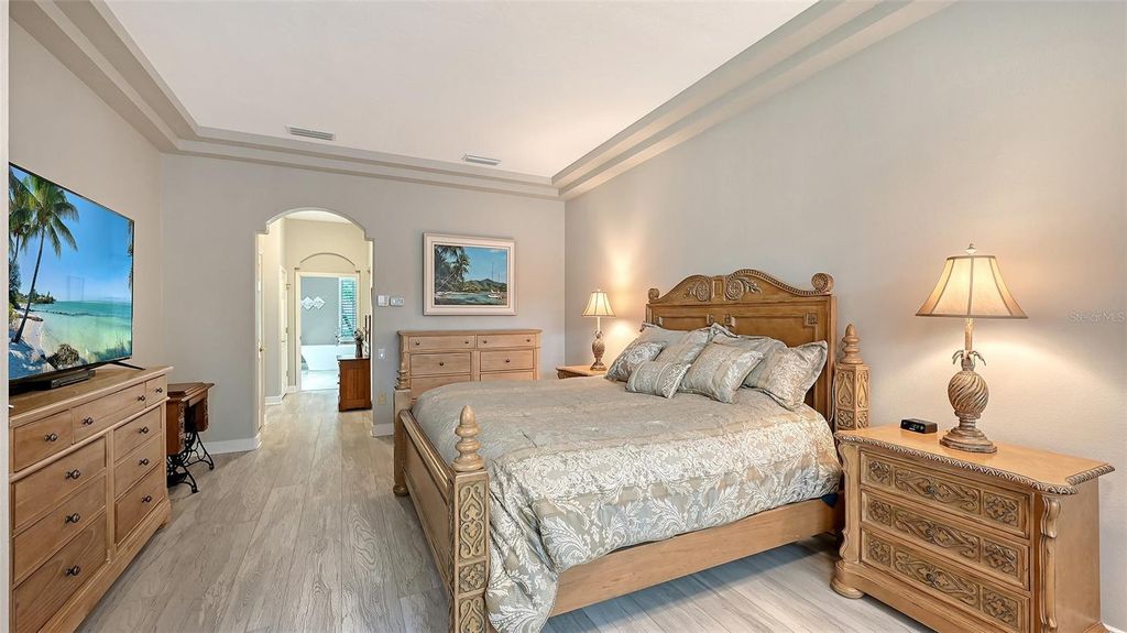 Image 22 of property listing at 7310 CHATSWORTH COURT, University Park, FL 34201