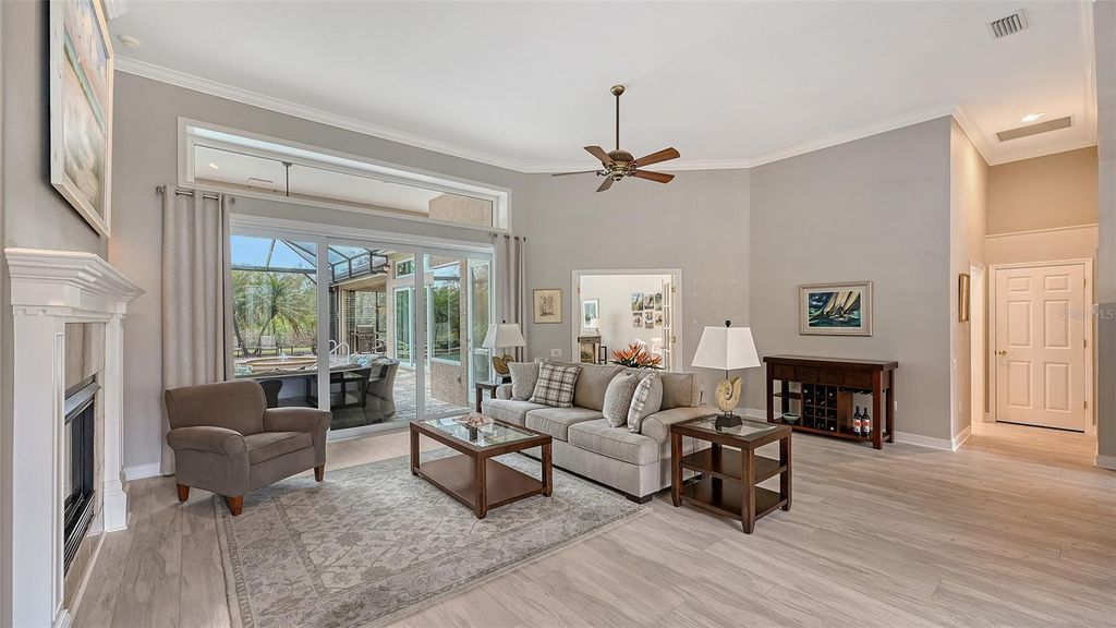 Image 4 of property listing at 7310 CHATSWORTH COURT, University Park, FL 34201