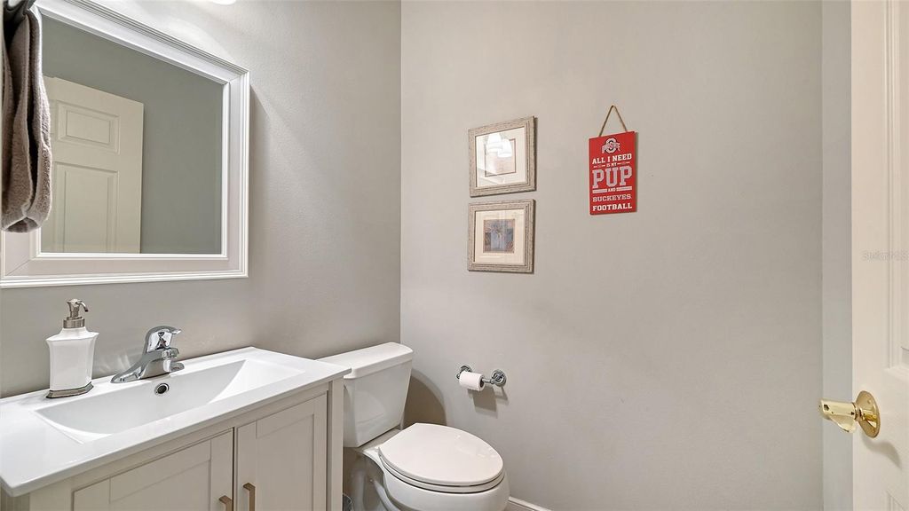 Image 35 of property listing at 7310 CHATSWORTH COURT, University Park, FL 34201