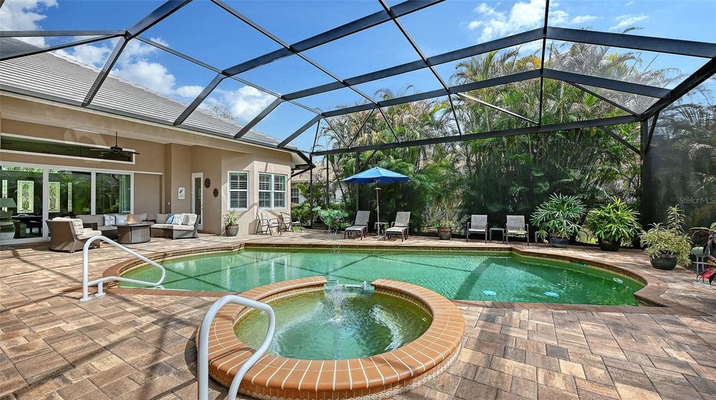 Image 39 of property listing at 7310 CHATSWORTH COURT, University Park, FL 34201