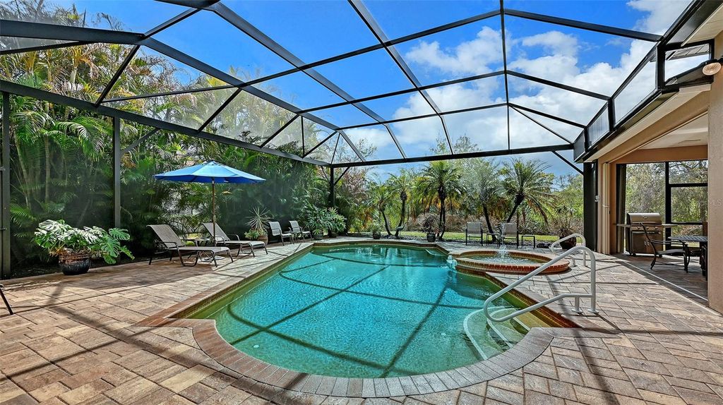 Image 41 of property listing at 7310 CHATSWORTH COURT, University Park, FL 34201