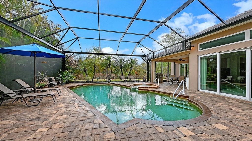 Image 43 of property listing at 7310 CHATSWORTH COURT, University Park, FL 34201