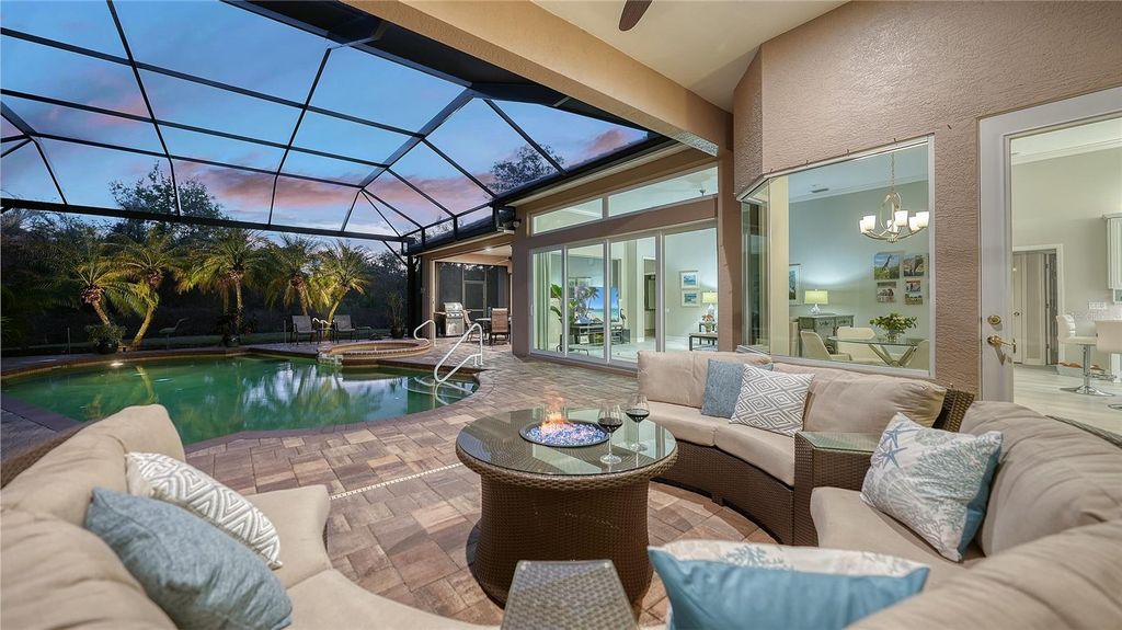 Image 47 of property listing at 7310 CHATSWORTH COURT, University Park, FL 34201