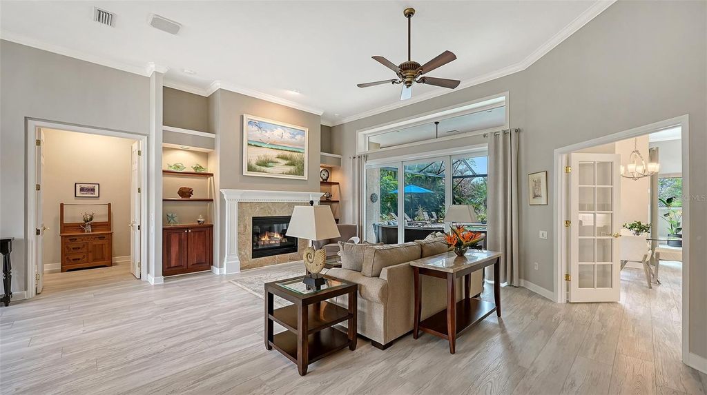 Image 6 of property listing at 7310 CHATSWORTH COURT, University Park, FL 34201