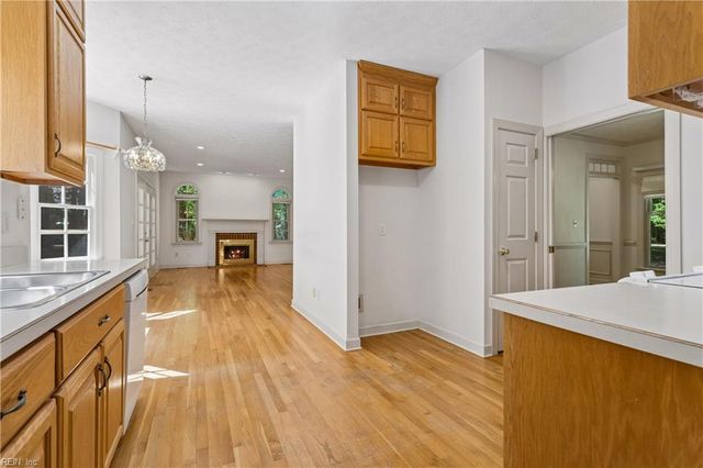 26 Riding PATH, Hampton, VA 23669