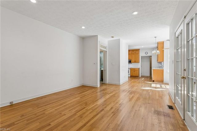 26 Riding PATH, Hampton, VA 23669