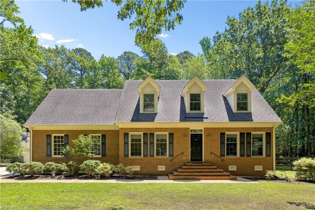 26 Riding PATH, Hampton, VA 23669