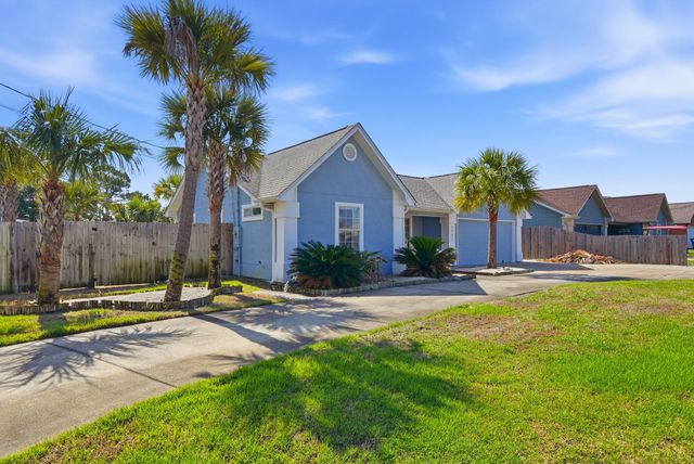 3507 Treasure Circle, Panama City Beach, FL 32408