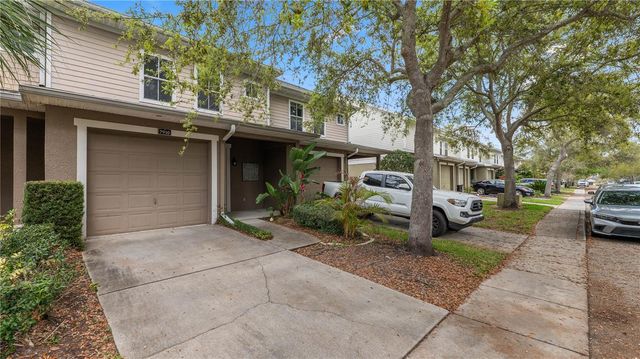 7910 BALLY MONEY ROAD, Tampa, FL 33610