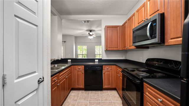 7910 BALLY MONEY ROAD, Tampa, FL 33610