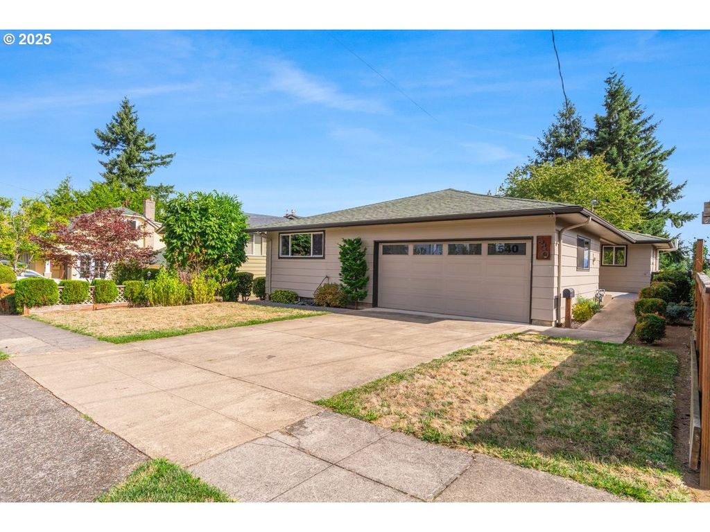 540 Se 73RD Ave, Portland, OR 97215