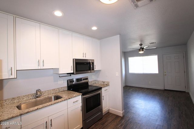 550 W 9th Street Apt 1, Mesa, AZ 85201