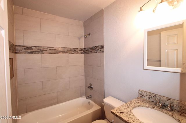550 W 9th Street Apt 1, Mesa, AZ 85201