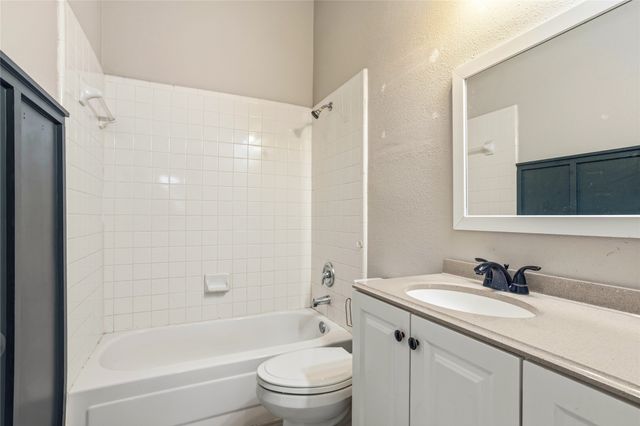 6808 Greenleaf Drive, North Richland Hills, TX 76182
