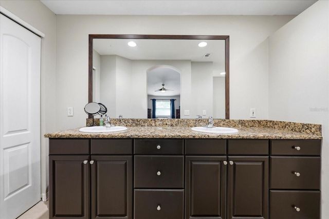 13400 74TH AVENUE, Seminole, FL 33776