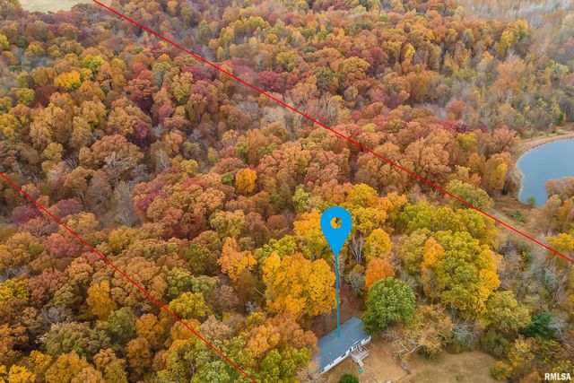 375 Lakota Way, Carbondale, IL 62902