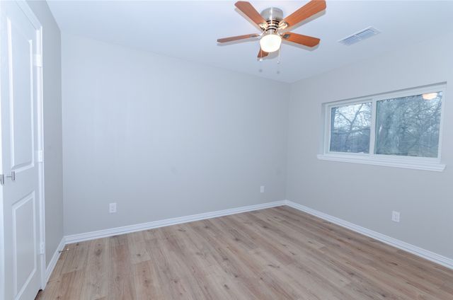 317 N Burdette Avenue, Sherman, TX 75090