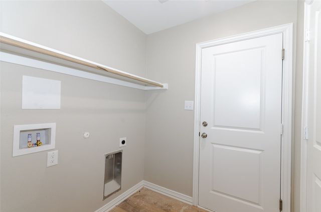 317 N Burdette Avenue, Sherman, TX 75090