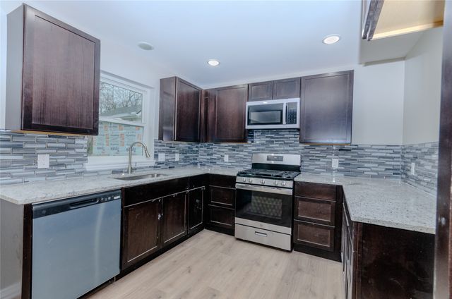 317 N Burdette Avenue, Sherman, TX 75090