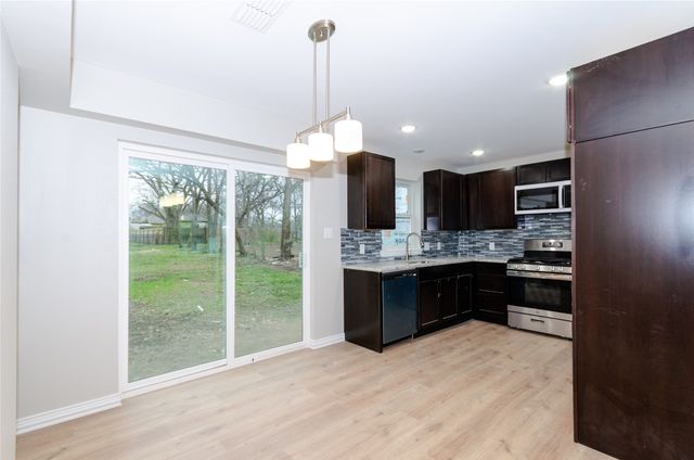 317 N Burdette Avenue, Sherman, TX 75090