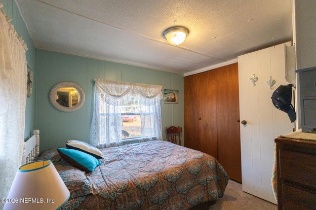 108 DOUGLAS Street, Crescent City, FL 32112