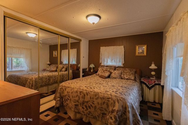 108 DOUGLAS Street, Crescent City, FL 32112