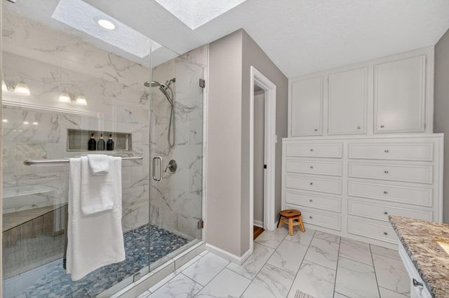 1602 S Hearthside Drive, Richmond, TX 77406