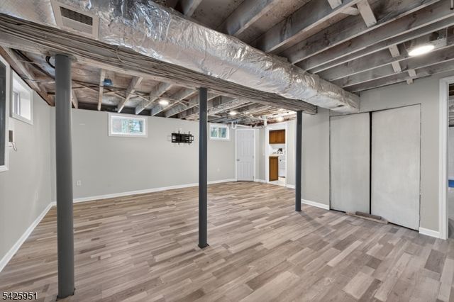 16 Devonshire Ter, Mount Olive Twp., NJ 07836