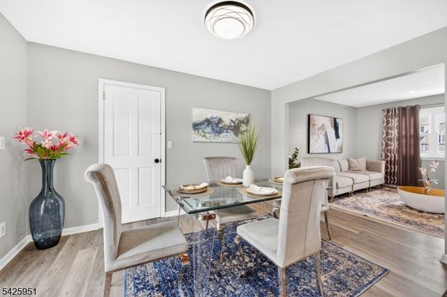 16 Devonshire Ter, Mount Olive Twp., NJ 07836