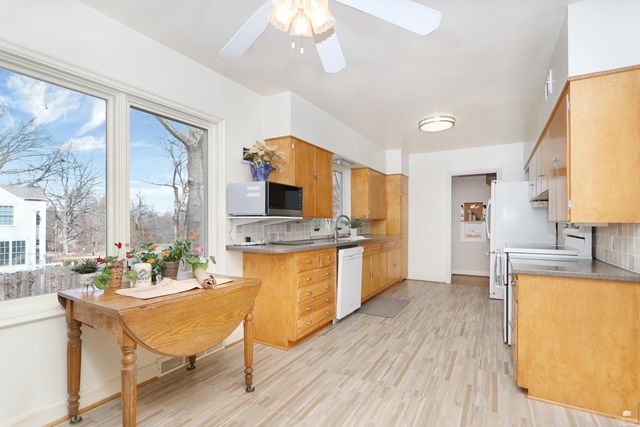 222 S Delaware, Manhattan, KS 66502