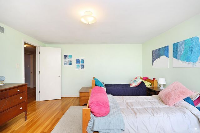 222 S Delaware, Manhattan, KS 66502