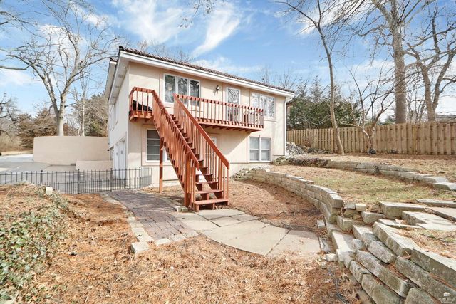 222 S Delaware, Manhattan, KS 66502