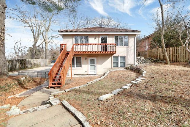 222 S Delaware, Manhattan, KS 66502