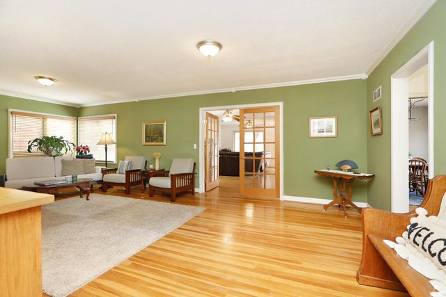 222 S Delaware, Manhattan, KS 66502