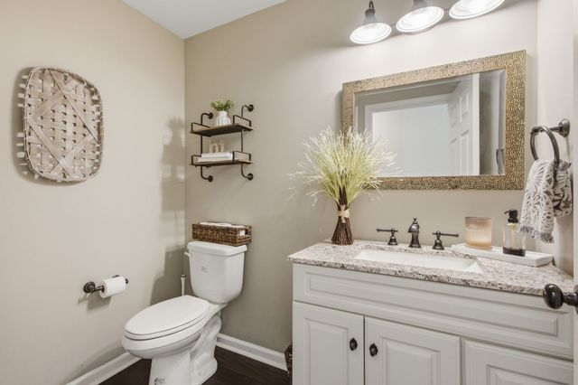 2923 Burtonwood Dr, Spring Hill, TN 37174