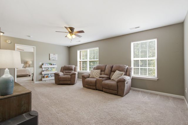 2923 Burtonwood Dr, Spring Hill, TN 37174