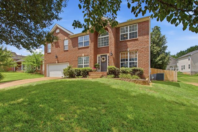 2923 Burtonwood Dr, Spring Hill, TN 37174