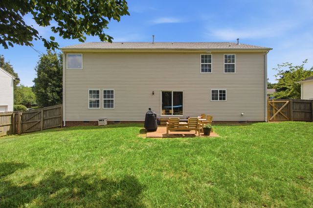 2923 Burtonwood Dr, Spring Hill, TN 37174