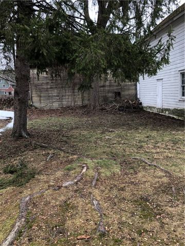 58 Maple Street, Oneonta, NY 13820