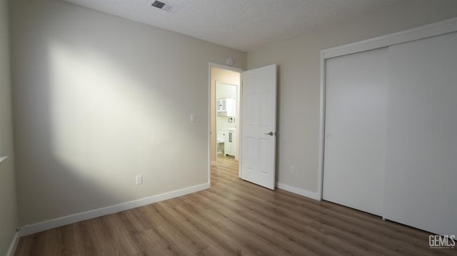 2004 Ocean View Drive, Bakersfield, CA 93307