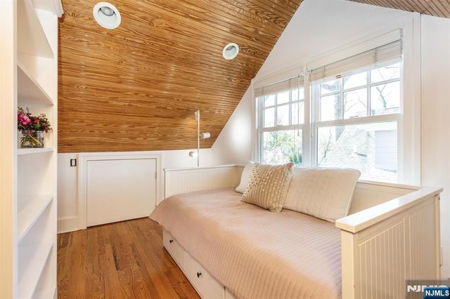 83 Essex Avenue, Montclair, NJ 07042