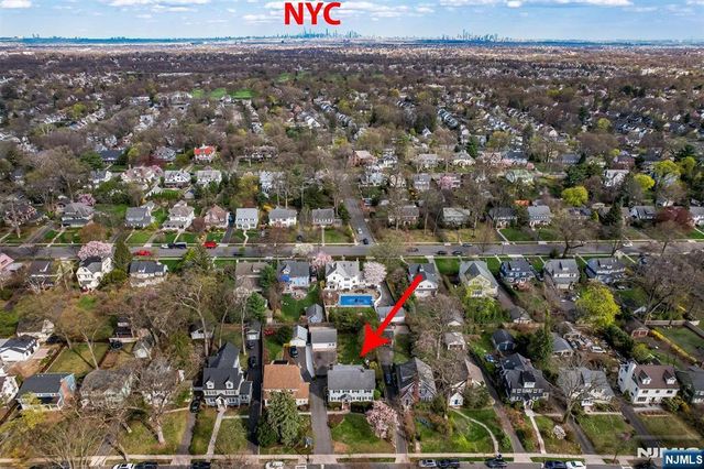 83 Essex Avenue, Montclair, NJ 07042