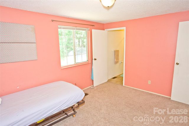 1635 Van Dyke Drive, Charlotte, NC 28213