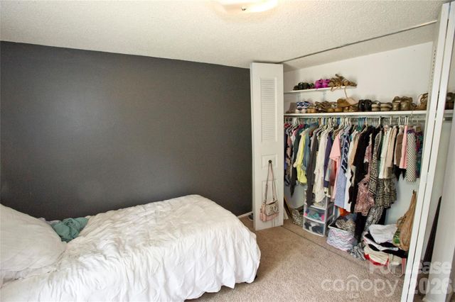 1635 Van Dyke Drive, Charlotte, NC 28213