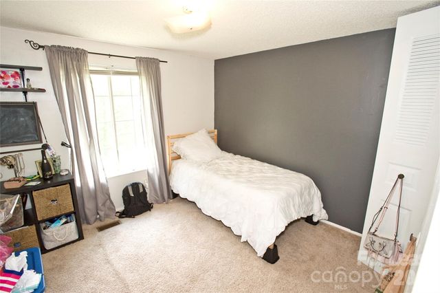 1635 Van Dyke Drive, Charlotte, NC 28213