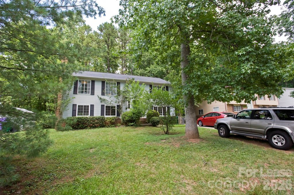 1635 Van Dyke Drive, Charlotte, NC 28213