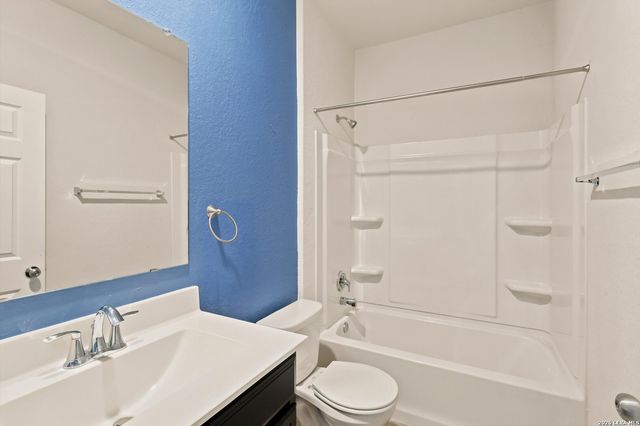 10375 Dunlap, San Antonio, TX 78252