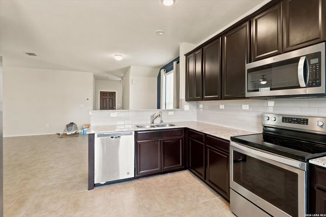 10375 Dunlap, San Antonio, TX 78252