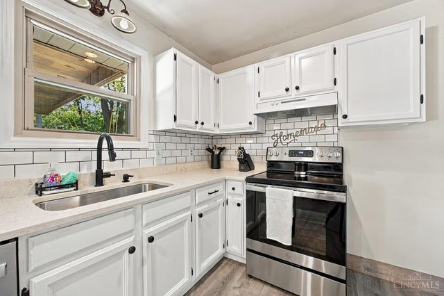 90 Mollie Drive, Hamilton, OH 45013